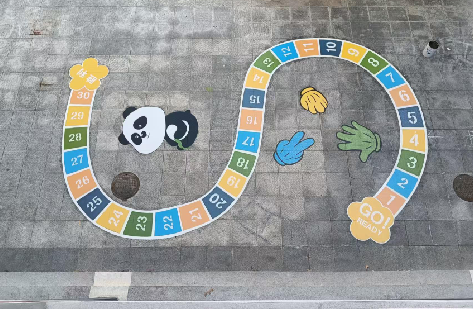  云霄地面游戏彩绘